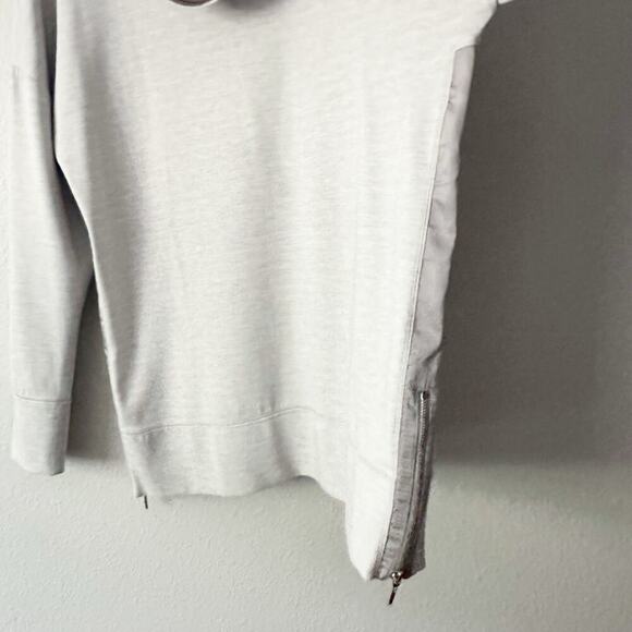 WHBM Gray Satin Side Zip Funnel Neck Soft Long Sleeve Top Women's size large - Picture 3 of 11